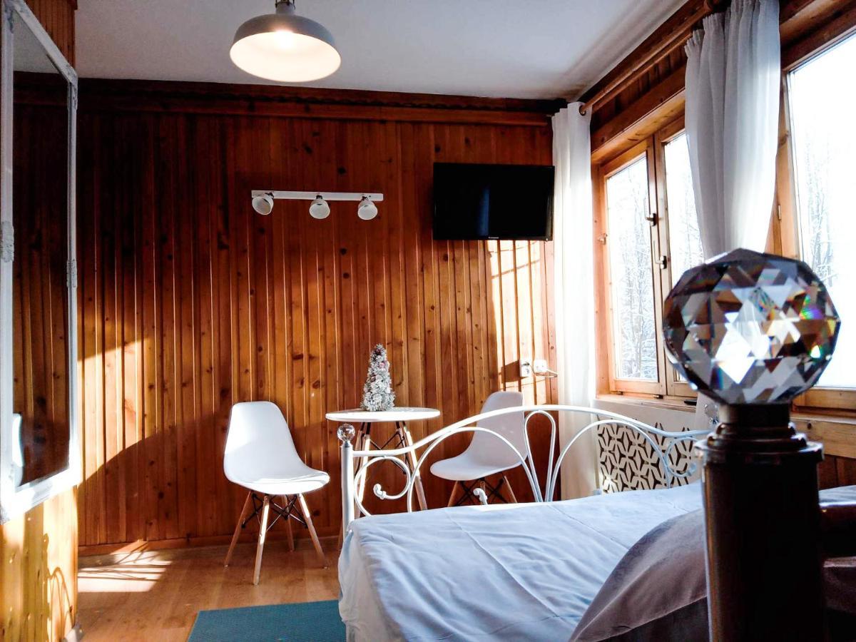 Double Room Private Bathroom
